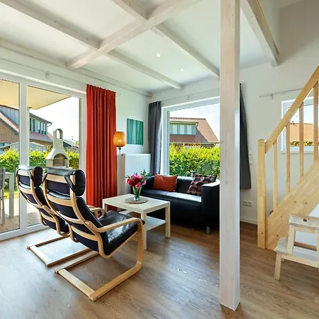 Charming Holiday In Near Seabeach Feriehus