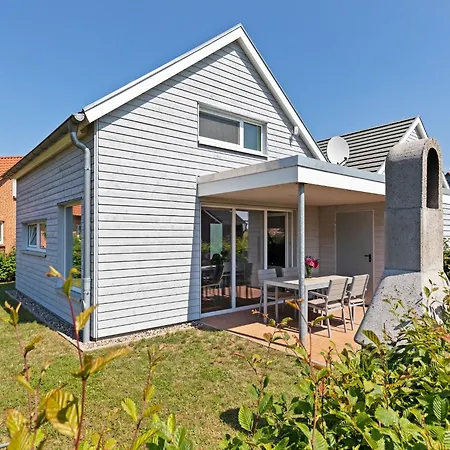 Charming Holiday In Near Seabeach Feriehus *