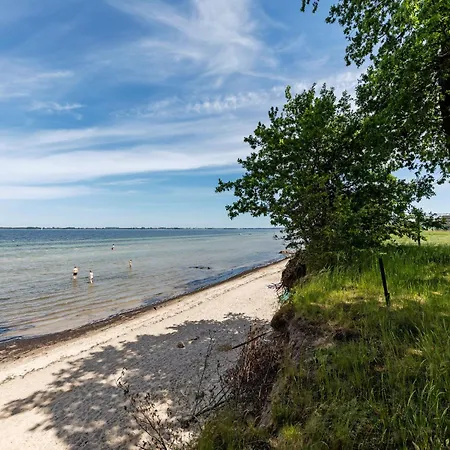 Charming Holiday In Near Seabeach Zierow